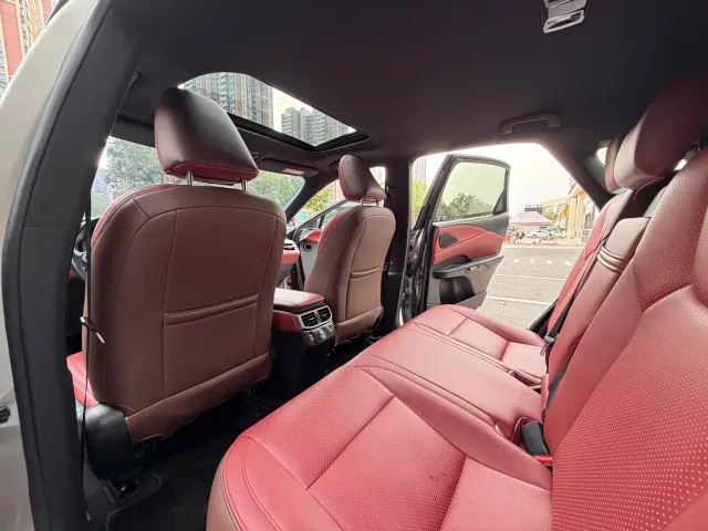 Lexus RX — Фото автомобиля 13