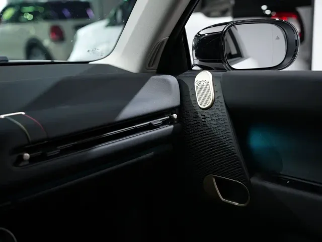 MINI Cooper — Фото автомобиля 8