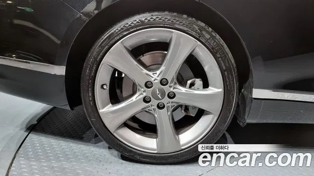 Genesis G80 Бензин 2.5 турбо AWD — Фото автомобиля 5