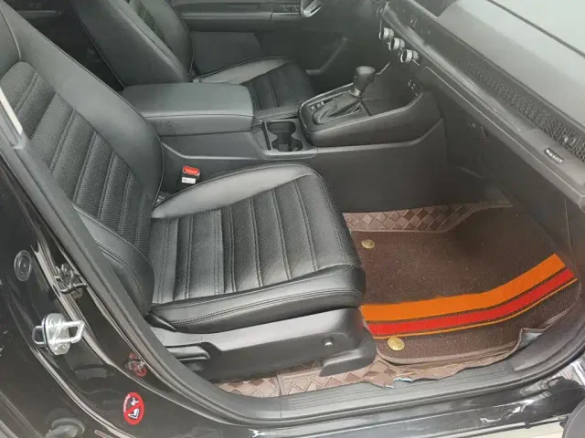 Honda CR-V — Фото автомобиля 2