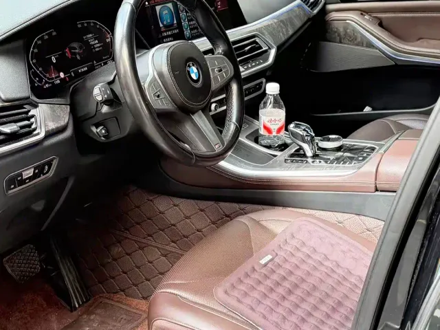 BMW X5 — Фото автомобиля 3