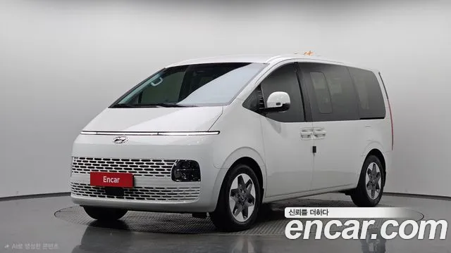 Фотография автомобиля — Hyundai Staria