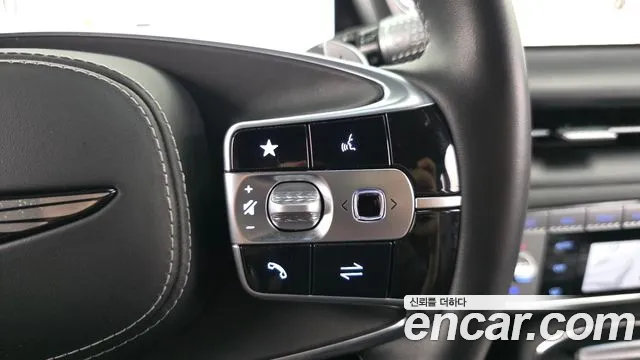 Genesis G90 Бензин 3.5 турбо AWD — Фото автомобиля 28