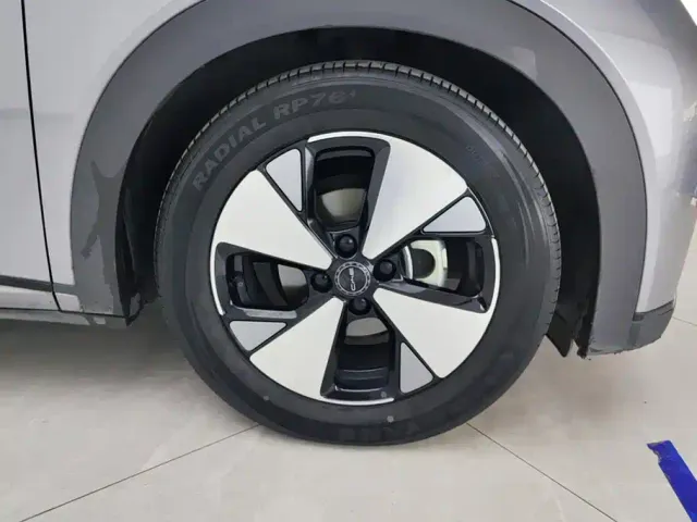 BYD Dolphin — Фото автомобиля 6