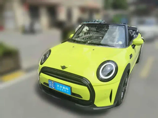 Фотография автомобиля — MINI Hatch