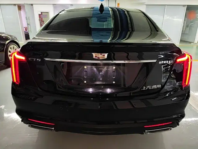 Cadillac CT5 — Фото автомобиля 5