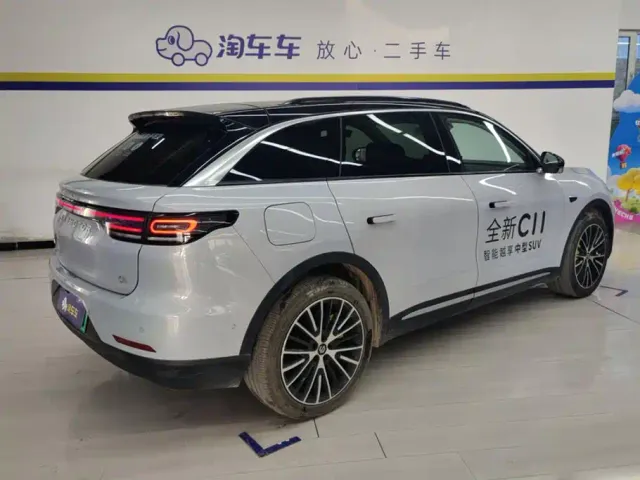 Leapmotor C11 — Фото автомобиля 3