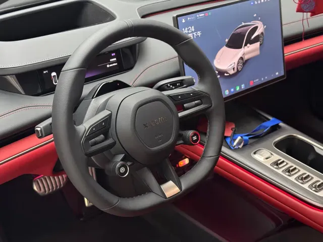 Xiaomi SU7 — Фото автомобиля 7