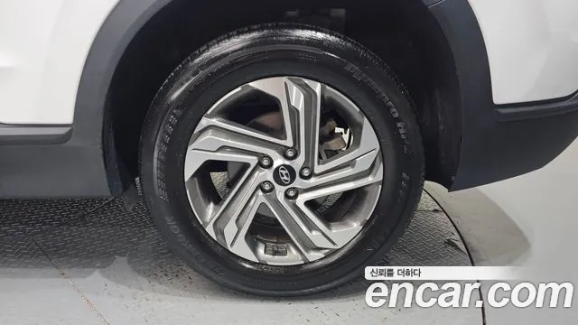Hyundai Santafe Новый Santa Fe Бензин 2.5T 2WD — Фото автомобиля 5