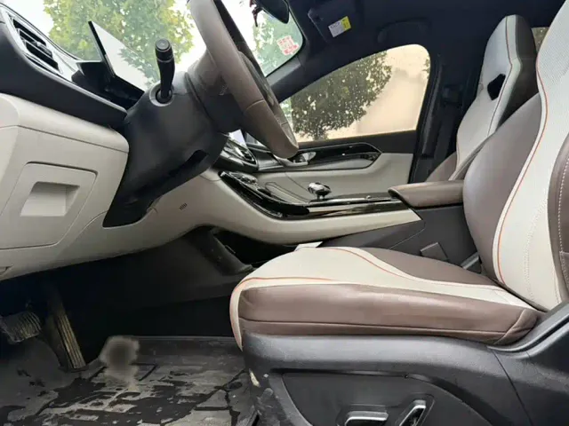 BYD Qin PLUS — Фото автомобиля 12