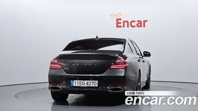 Genesis G70 — Фото автомобиля 4