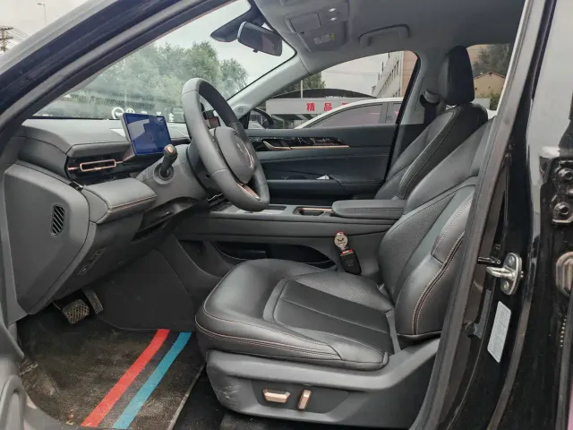Wuling Starlight — Фото автомобиля 4