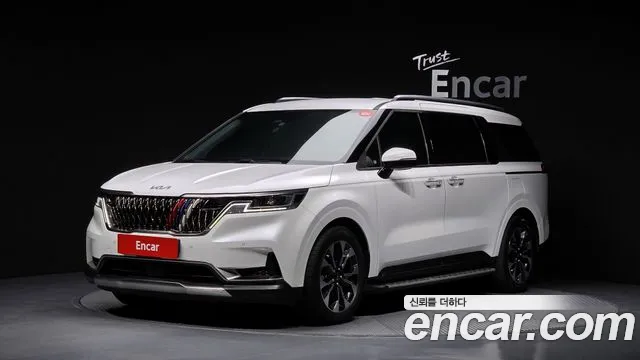 Фотография автомобиля — Kia Carnival 4th Gen