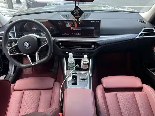 BMW 3 Series — Фото автомобиля 5