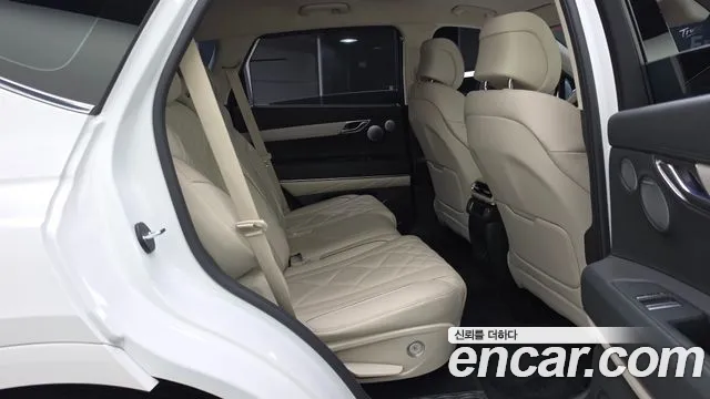 Genesis GV80 — Фото автомобиля 11