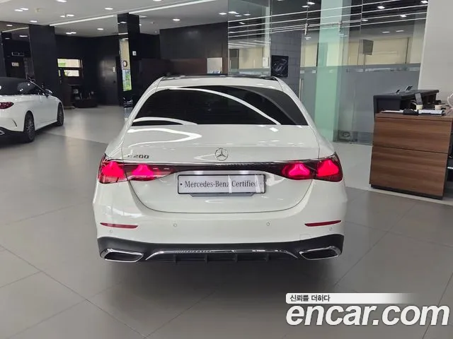 Mercedes-Benz E-Class W214 — Фото автомобиля 4