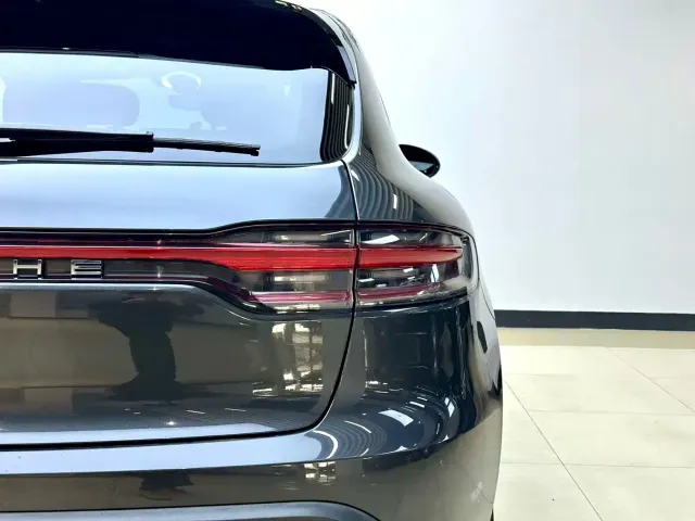 Porsche Macan — Фото автомобиля 8