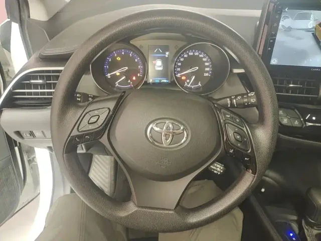 Toyota IZOA — Фото автомобиля 10