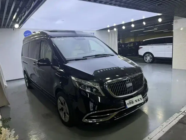 Mercedes-Benz Mercedes-Benz V-Class 2020 Model V 260 L Long Wheelbase Luxury — Фото автомобиля 2