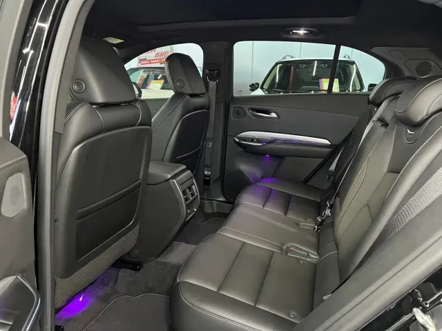 Cadillac XT4 — Фото автомобиля 11