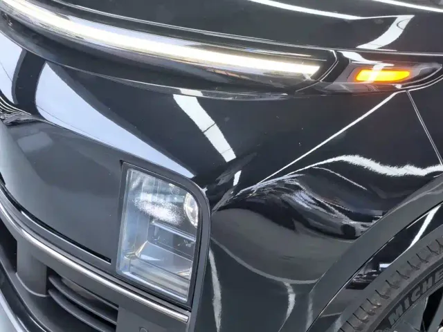 Li Auto L8 — Фото автомобиля 5