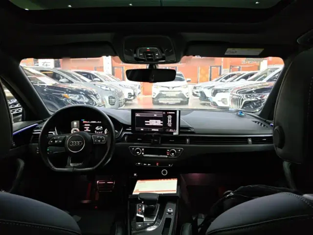Audi A4L — Фото автомобиля 9