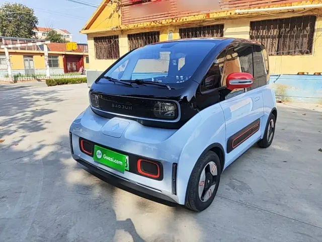 Фотография автомобиля — Baojun KiWi EV