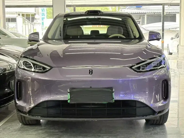 Aito M5 — Фото автомобиля 2