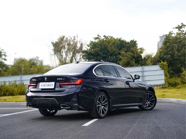 BMW 3 Series — Фото автомобиля 3