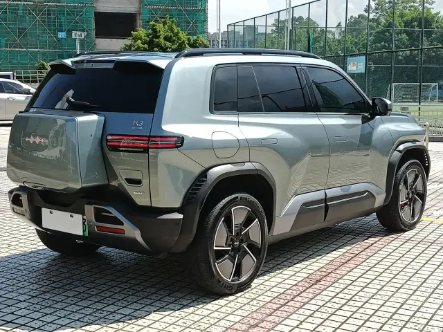 BYD FangChengBao Titanium 3 — Фото автомобиля 6