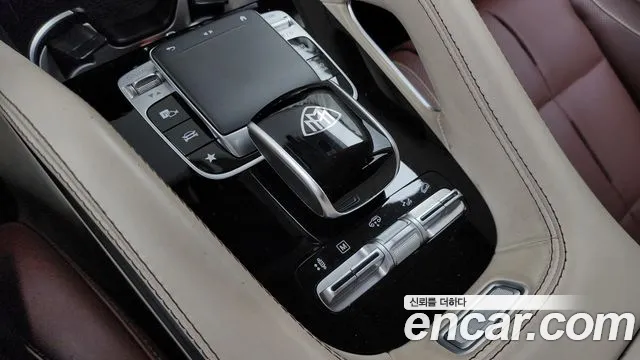 Mercedes-Benz GLS-Class — Фото автомобиля 30