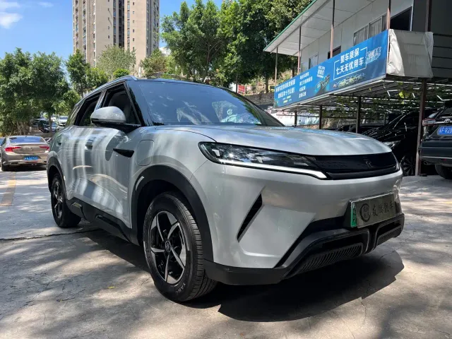 BYD Yuan UP — Фото автомобиля 3