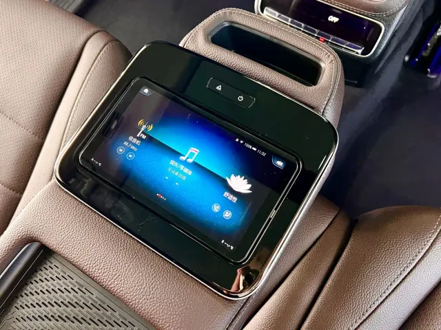 Mercedes-Benz GLS-Class — Фото автомобиля 20