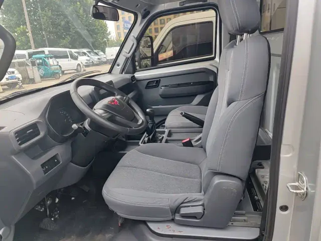 Wuling Longka — Фото автомобиля 14