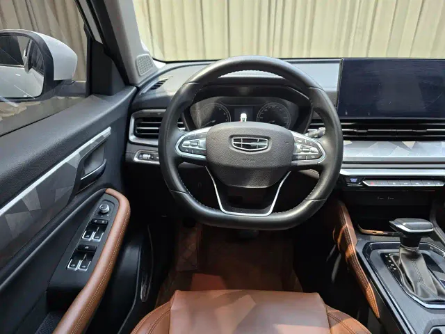 Geely Vision X6 — Фото автомобиля 14