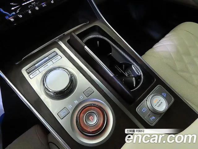 Genesis GV80 — Фото автомобиля 12