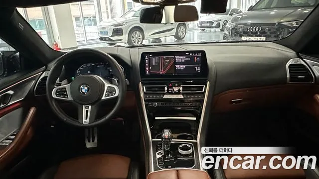 BMW 8 Series G15 — Фото автомобиля 7