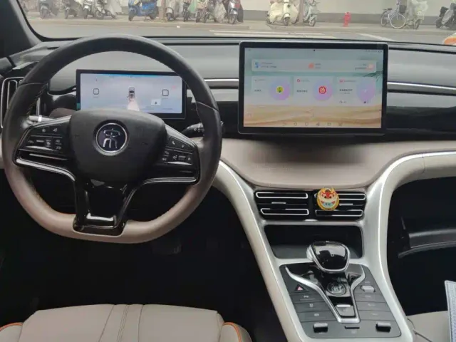 BYD Song Pro — Фото автомобиля 12
