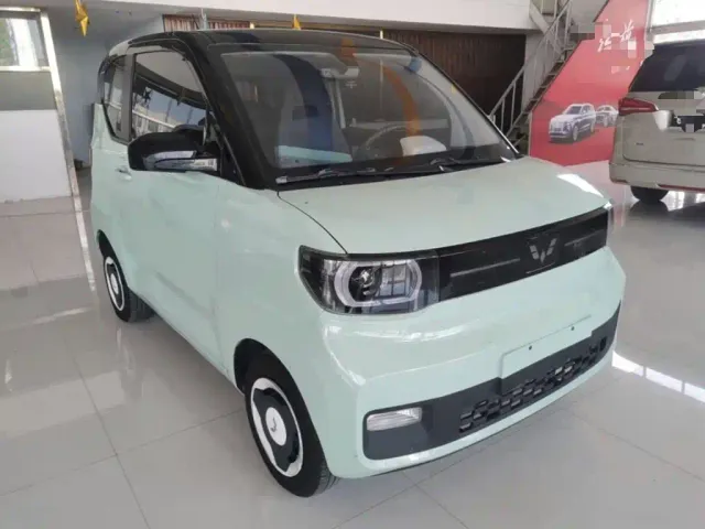 Wuling Hongguang Mini EV — Фото автомобиля 3