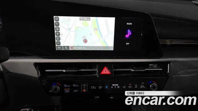 Kia Niro Niro (New) — Фото автомобиля 18
