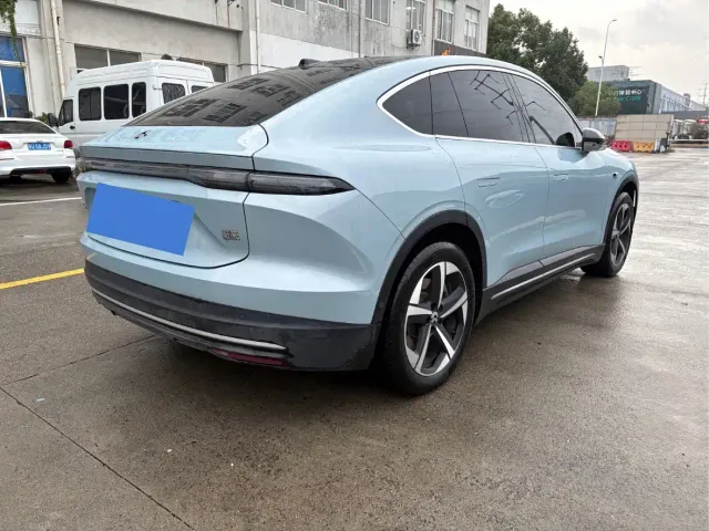 Nio EC6 — Фото автомобиля 9
