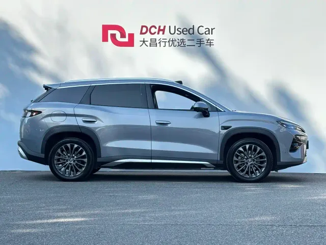BYD Song Ultra — Фото автомобиля 3