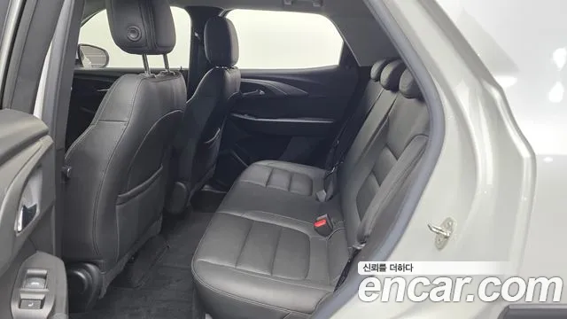 Chevrolet Trailblazer — Фото автомобиля 18