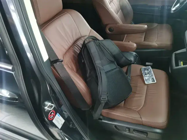 Honda Odyssey — Фото автомобиля 24