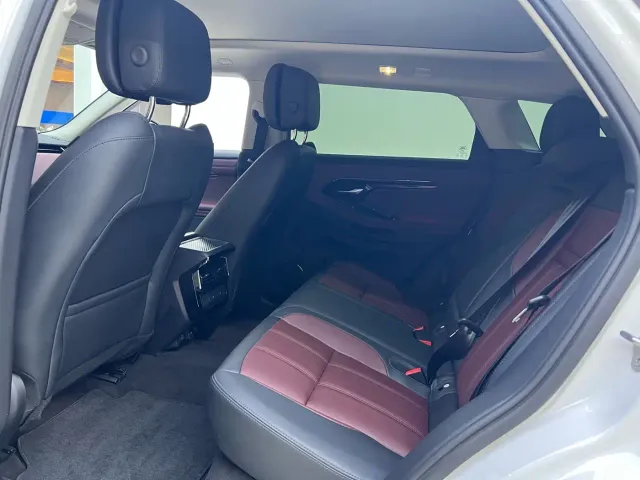 Land Rover Range Rover Evoque — Фото автомобиля 18