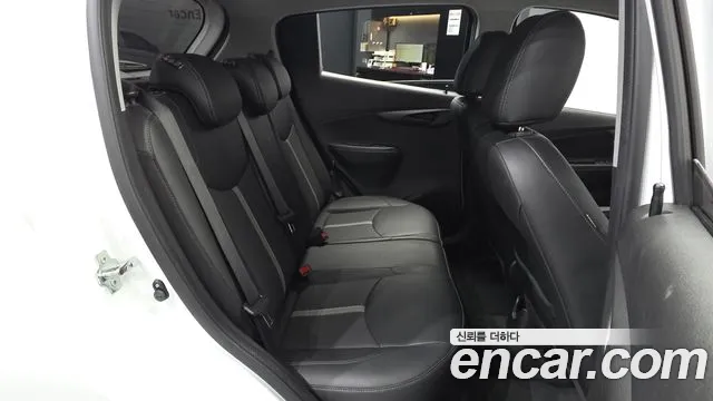 Chevrolet Spark — Фото автомобиля 12