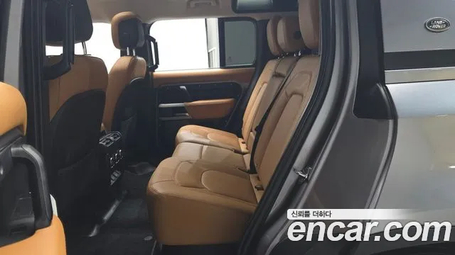 Land Rover Defender L663 — Фото автомобиля 9