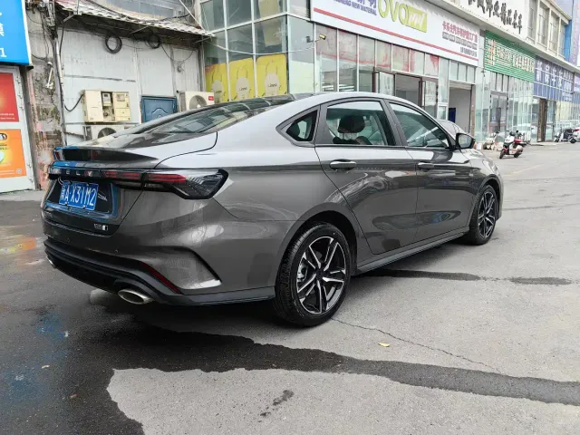 Geely Binrui — Фото автомобиля 6