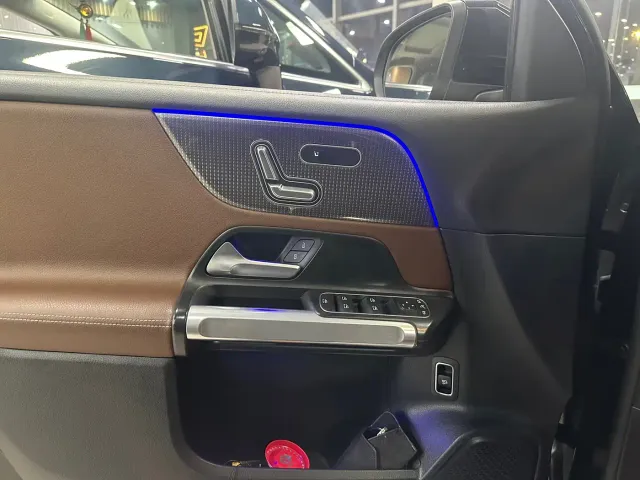 Mercedes-Benz GLB-Class — Фото автомобиля 5