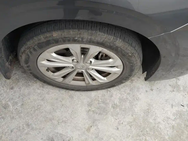Wuling Jiachen — Фото автомобиля 6